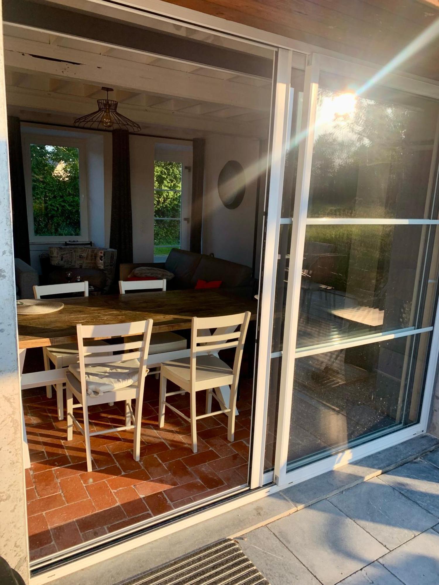 Comfortable House For 6 Guests In Saint-Come-Du-Mont Villa Екстериор снимка